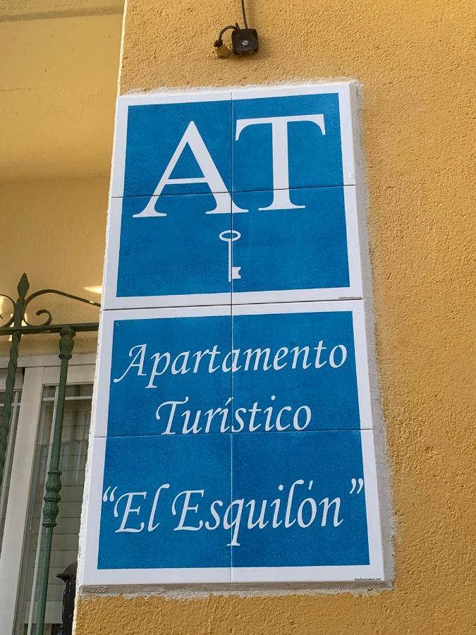 Apartamento Turistico El Esquilon Calzadilla Exterior foto